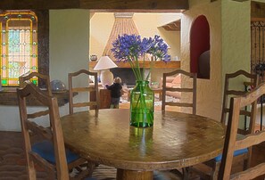 House, 3 Bedrooms, Smoking, Private Pool | Dining