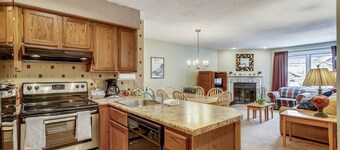 Pico E205 at the base of Pico with skiing out your door and access to Pico Fitness Center and Pool