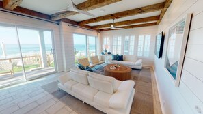 Casa, 6 habitaciones | Sala de estar