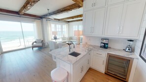 House, 6 Bedrooms | Private kitchen - Summer of 42 - 299 Pompano Street (Panama City Beach)