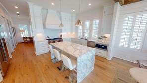 House, 6 Bedrooms | Dining - Summer of 42 - 299 Pompano Street (Panama City Beach)