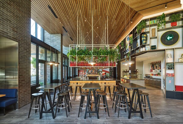 Bar (en la propiedad)