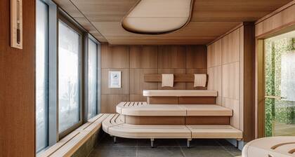 Brucklyn Suites