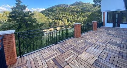 Vacation Home for 14 Guests in the Heart of the Sierra Aitana