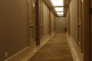 Unclassified image, 4 of 35, button - Fuyue Hotel (Shenzhen)