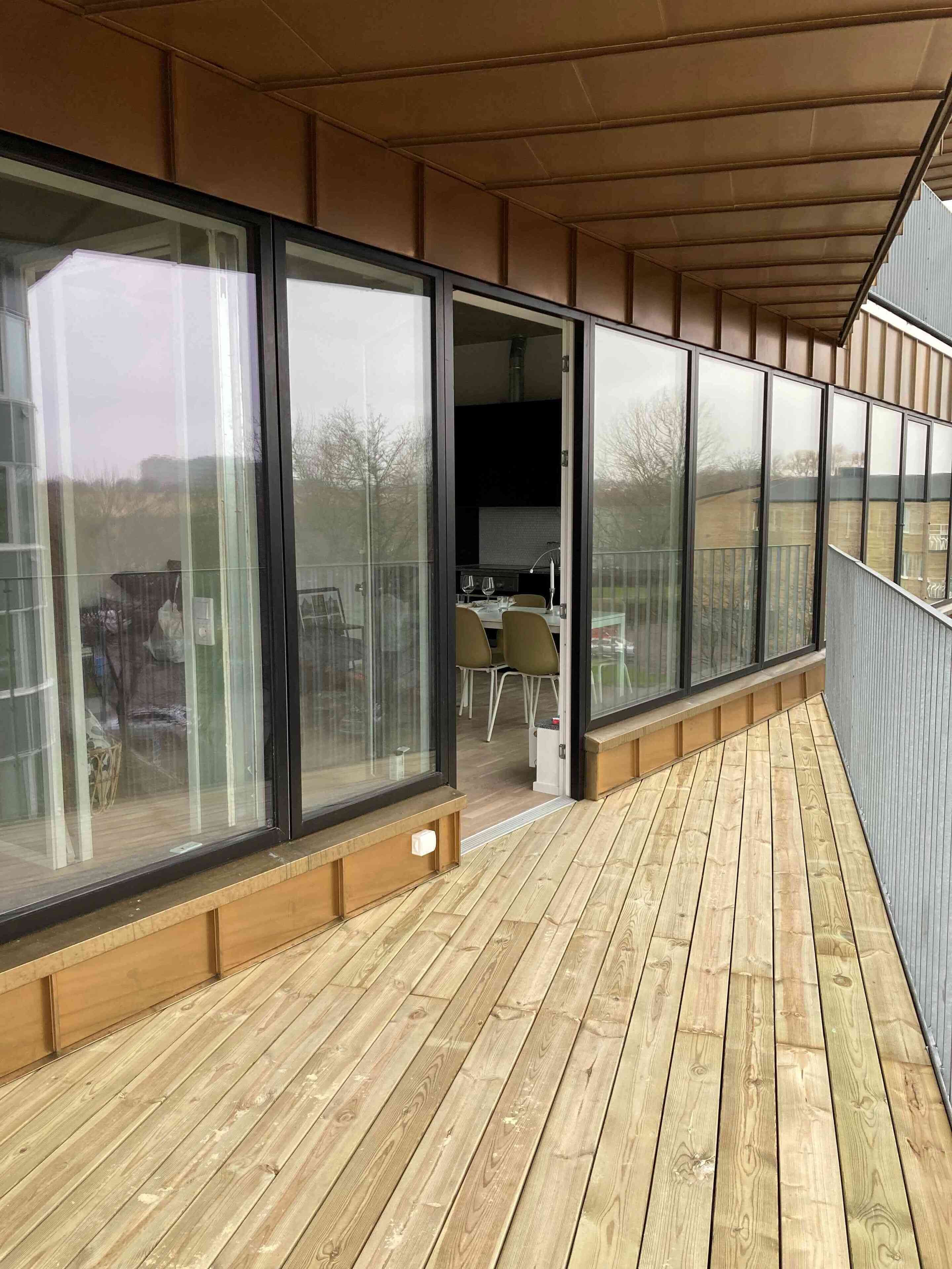 비즈니스 아파트, 발코니 | 테라스/파티오