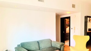 Design-huoneisto (2 Bedrooms) | Olohuone