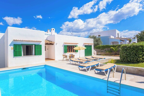 Pool - Villa Miguel Marina - Three Bedroom Villa, Sleeps 6 (Cala d'Or)