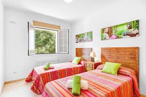 5 chambres, Wi-Fi, draps fournis