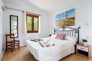 8 Schlafzimmer, WLAN, Bettwäsche