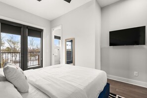 4 Schlafzimmer, Bügeleisen/Bügelbrett, kostenloses WLAN, Bettwäsche