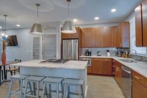 House, Multiple Beds, Patio | Private kitchen - Classy Nashville (Nashville)