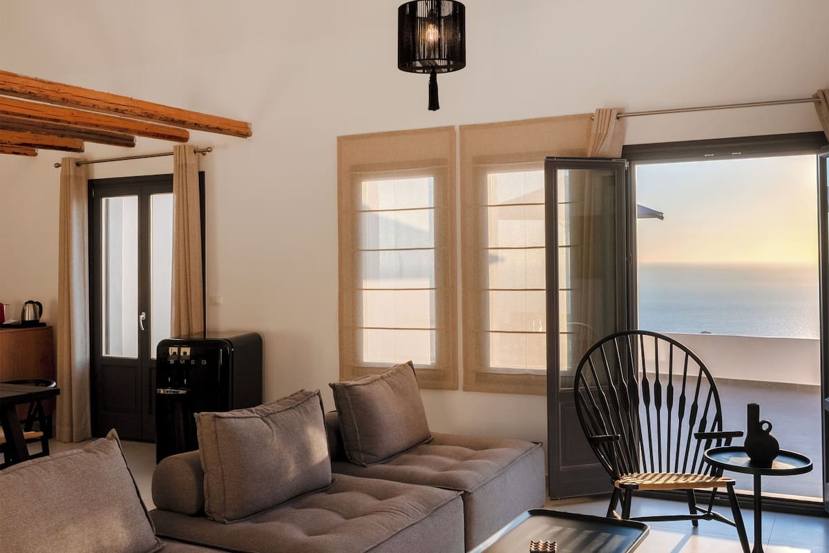 Dúplex Deluxe, vista al mar | 3 habitaciones, caja de seguridad en la habitación y wifi gratis