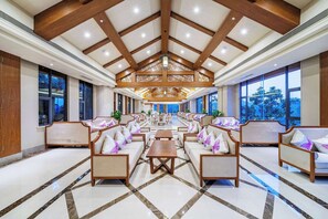 Property amenity - Howard Johnson By Wyndham Lake Serenity Hotel Neijiang (Neijiang)