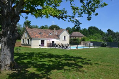 La Tuillère, Charming house with private pool.