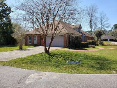 GULF COAST  LODGINGS.