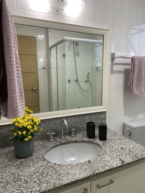 Familien-Maisonette | Gemeinschaftsbad