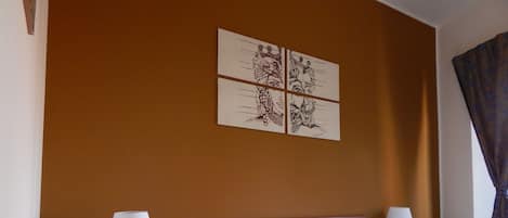 1 Schlafzimmer, Schreibtisch, kostenloses WLAN, BettwÀsche