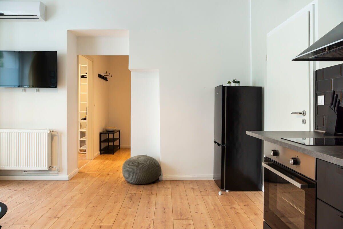 Kühlschrank, Ofen, Herdplatte, Geschirrspüler