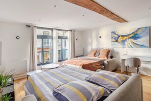 1 bedroom, desk, iron/ironing board, free WiFi