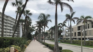 施設の敷地