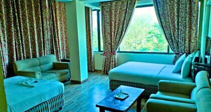 New Islamabad Hotel Sitara Market