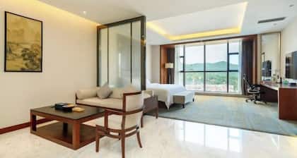 Shehong Kuangyi Hotel (Yongyi Square)