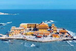 View from property - Sunny Holiday Hotel (Shishi)