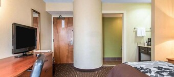 The Douillet by Demeure Hotels