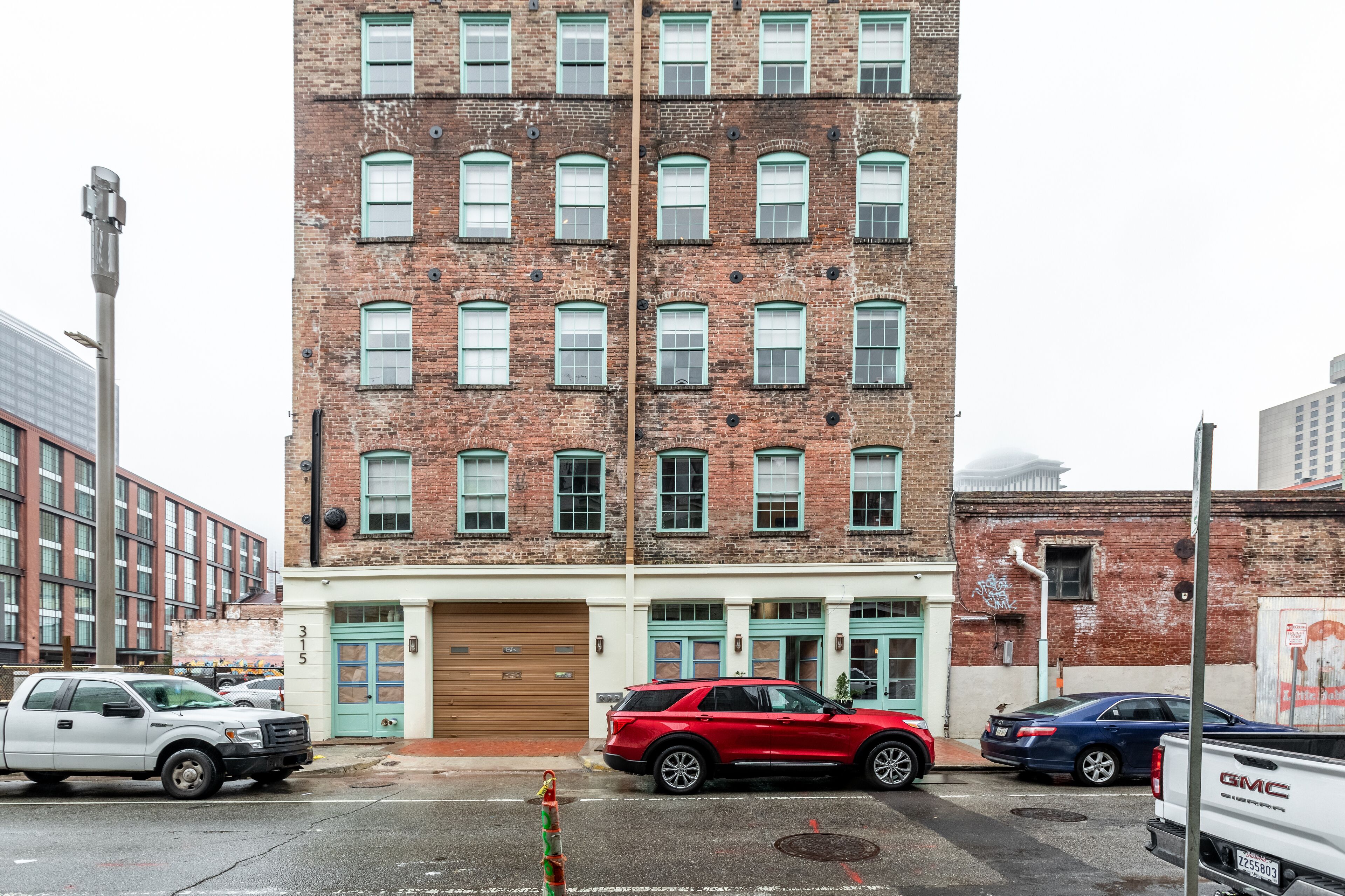 Photo - Mint House New Orleans - Riverside