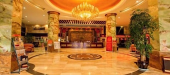 Golden Lusheng International Hotel
