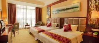 Golden Lusheng International Hotel