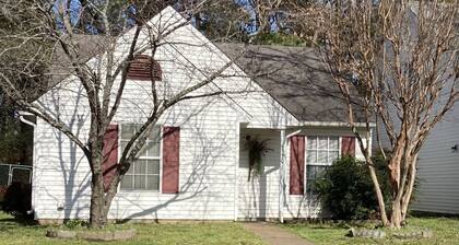 Charming 2 bedroom house