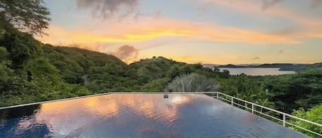 Outdoor pool, an infinity pool