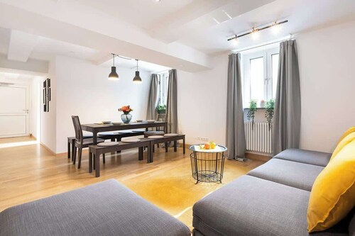 MARIENPLATZ Apartment 2 bedrooms living room kitchen