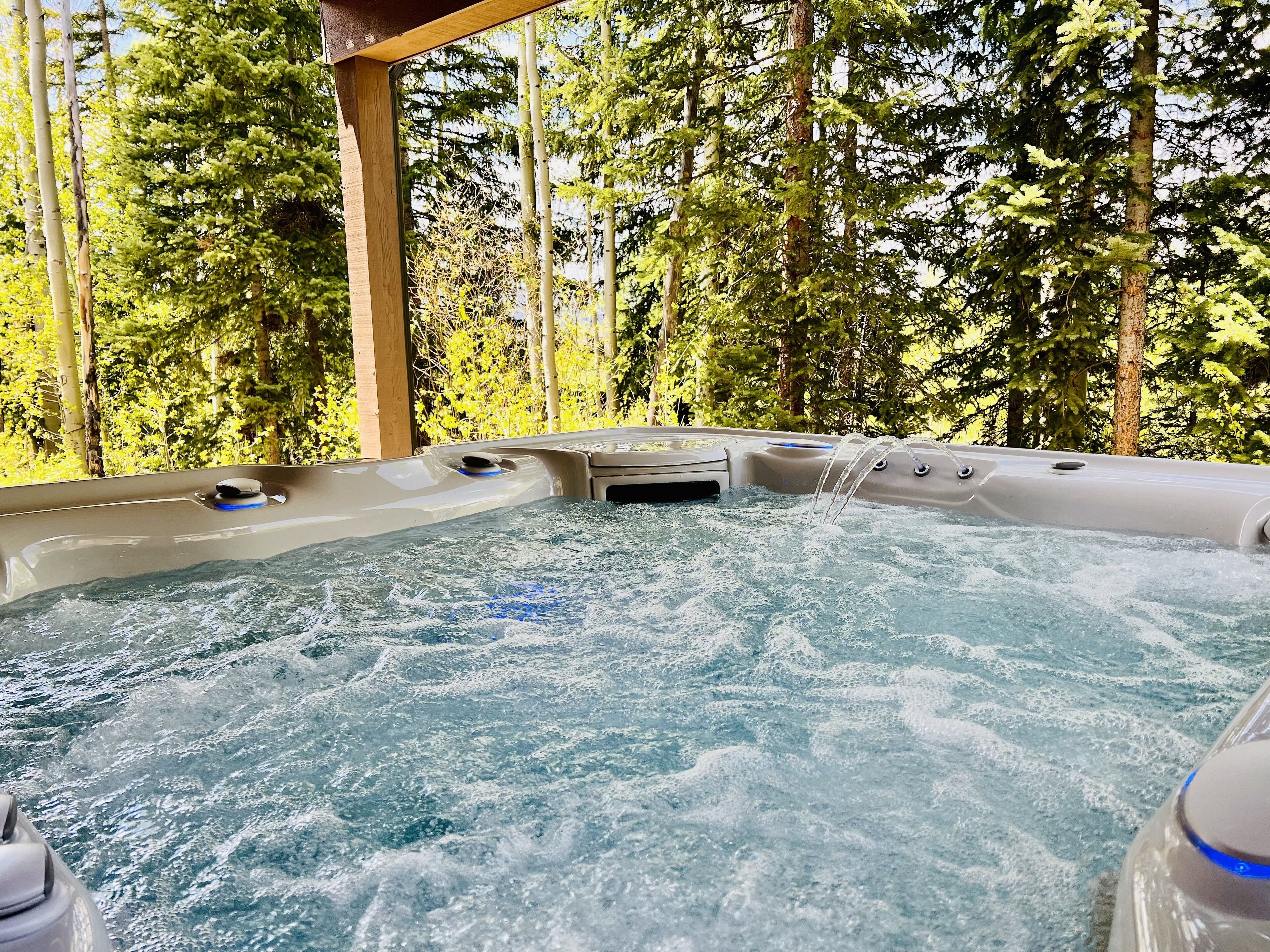 Bain à remous extérieur