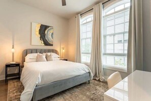 8 camere, ferro/asse da stiro, culla da viaggio, Wi-Fi