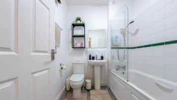 Business Apartment, Private Bathroom | Bathroom