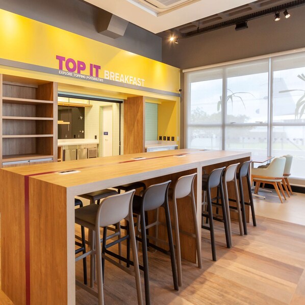 Breakfast area - Tru By Hilton Criciuma (Criciuma)