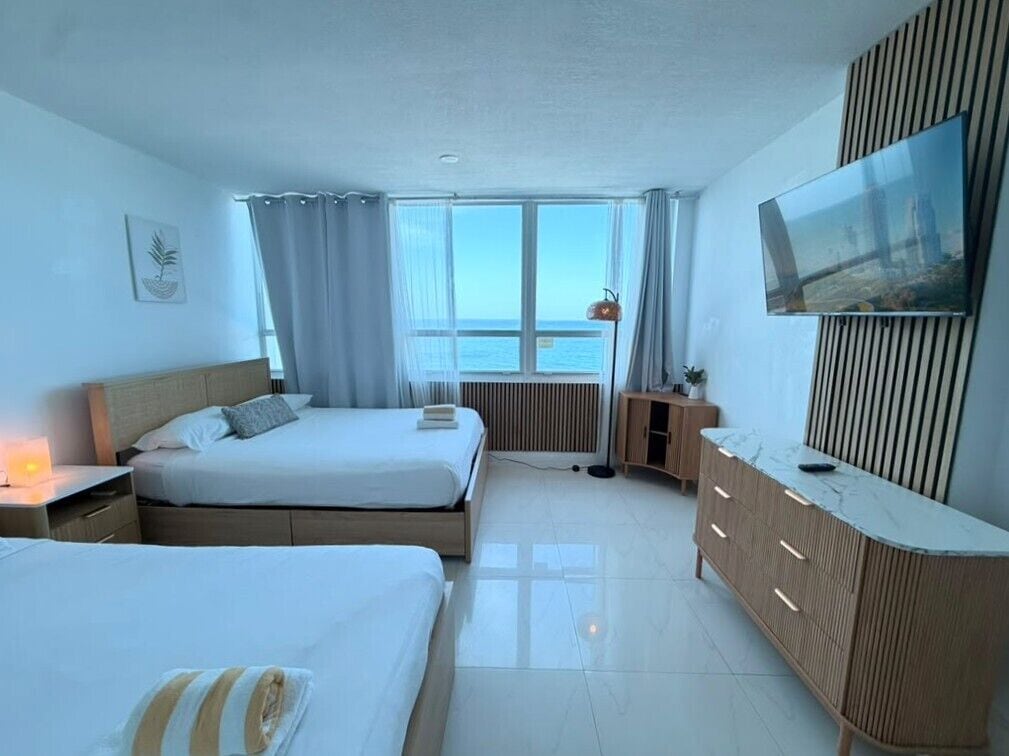 Luxury Condo | Iron/ironing board (on request), free WiFi, individually decorated