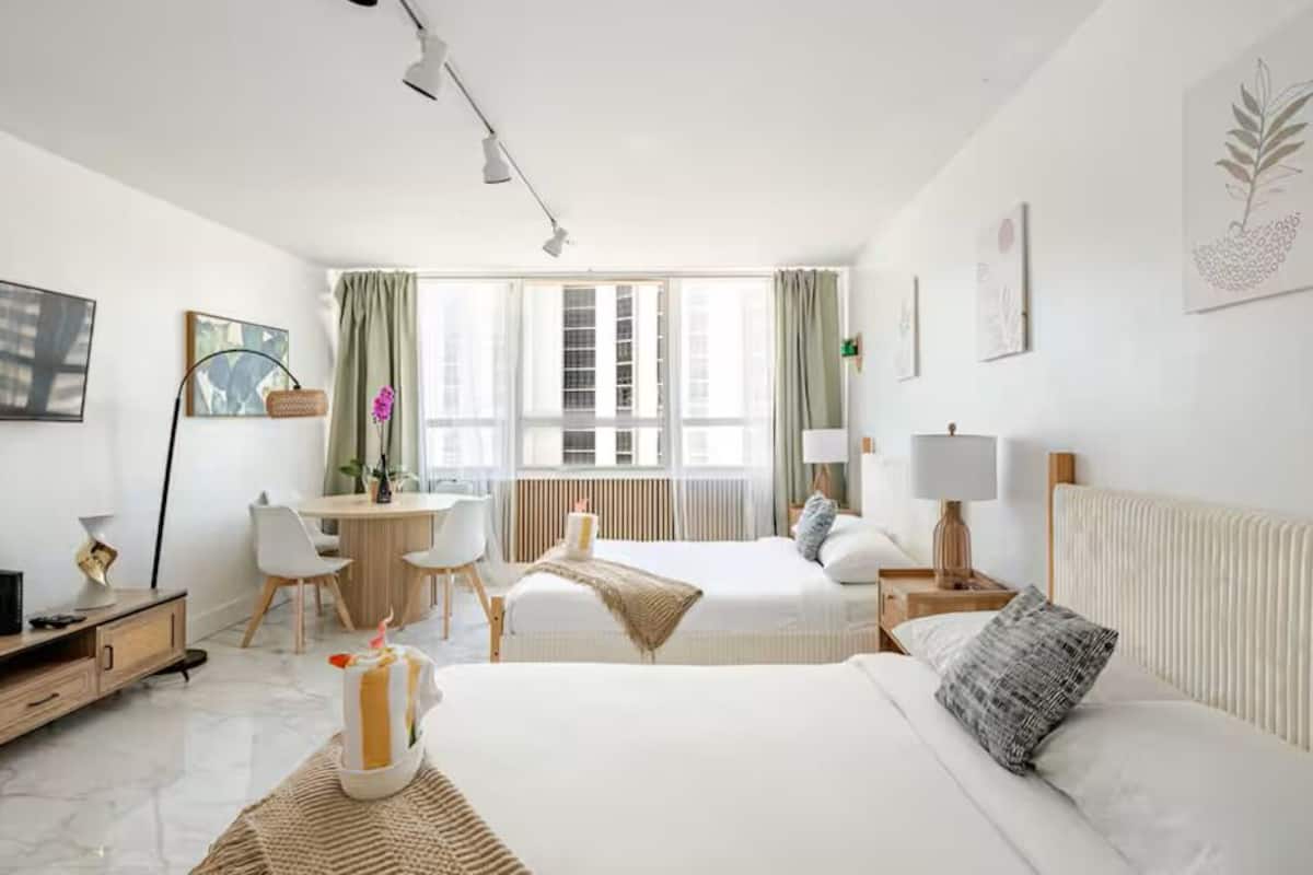 Senior Studio Suite | Individually decorated, individually furnished, iron/ironing board