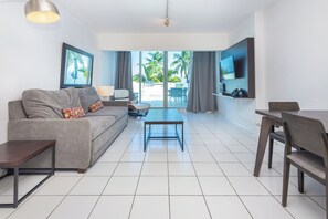 Living area - Girasole Suites (Miami Beach)