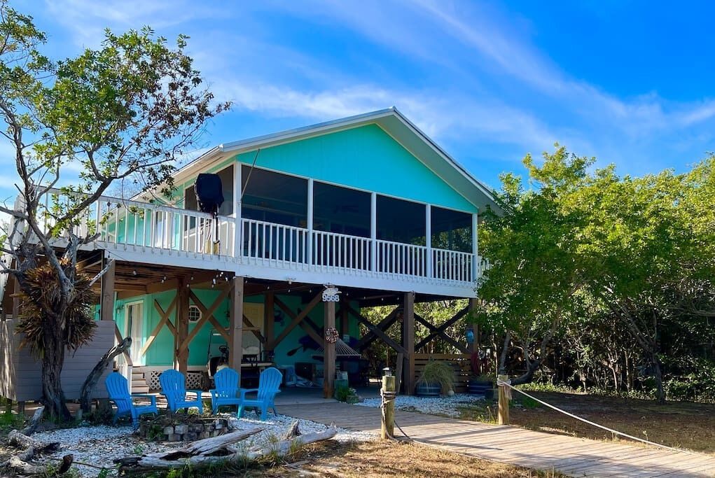 Anchors Away: Secluded location, peace and privacy!