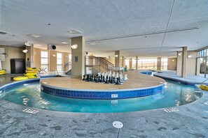 Indoor pool, outdoor pool