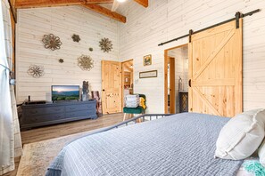 2 Schlafzimmer, Reisekinderbett, kostenloses WLAN, Bettwäsche