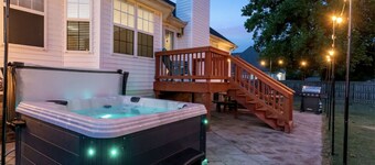 Fun-Filled Stay: Game Room*HOT TUB*