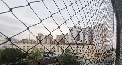 Vila Guilhermina apartment 100m from the beach. Completely renovated!