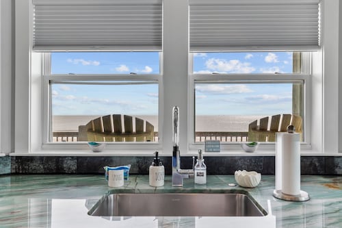 Closest beachfront to Big Store with elevator and views from every room!