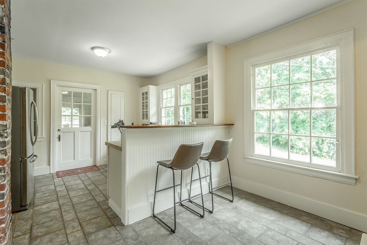 冰箱、微波炉、烤箱、炉灶