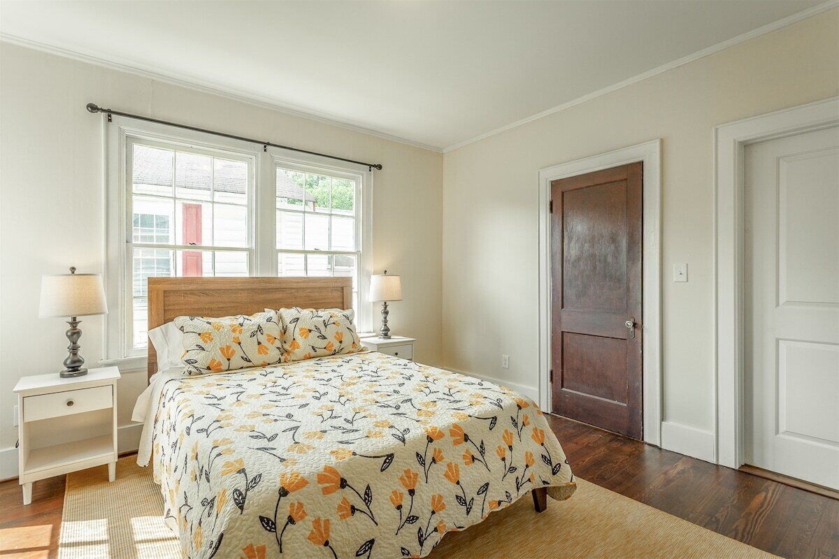 3 chambres, bureau, fer et planche à repasser, Wi-Fi gratuit